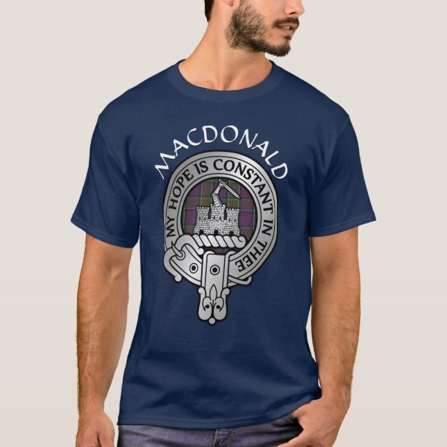 Klan MacDonald of Clanranald Vapensköld & Tartan T T Shirt (Framsida)