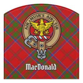 Klan MacDonald of Keppoch Vapensköld över Tartan
