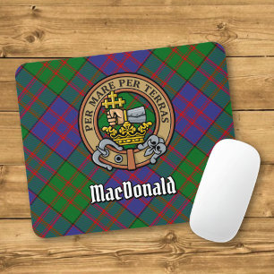 Klan MacDonald Vapensköld över Tartan Musmatta