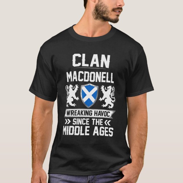 Klan Macdonell Scottish Family Klan Scotland Wreak T Shirt (Framsida)
