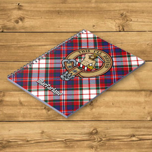 Klan MacFarlane-Vapensköld över Dress Tartan Anteckningsbok