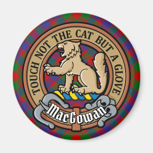 Klan MacGowan-Vapensköld över Tartan Magnet