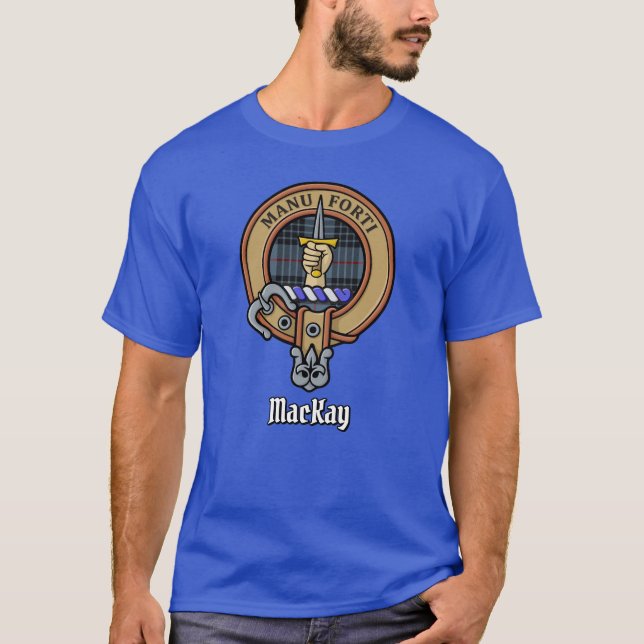 Klan MacKay-Vapensköld över Blue Tartan T Shirt (Framsida)