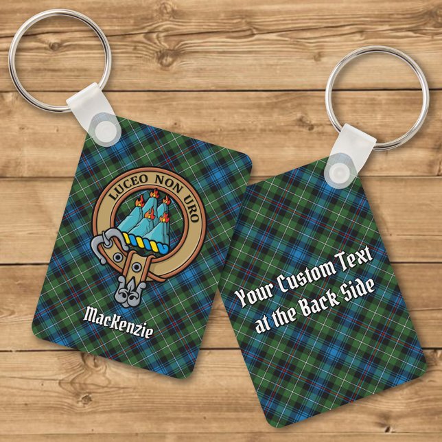 Klan MacKenzie-Vapensköld över Tartan Keychain Nyckelring (Skapare uppladdad)