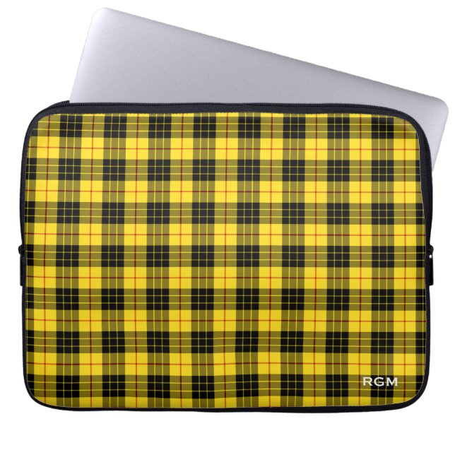 Klan MacLeod Tartan Gult & Black Play Monogram Laptop Sleeve (Framsidan)