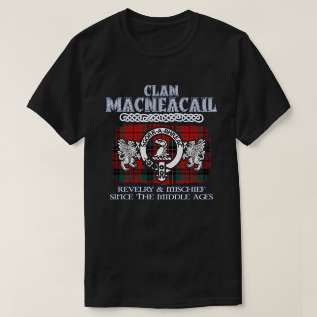 Klan MacNeacail vapensköld Scottish klans Scottish T Shirt (Design framsida)