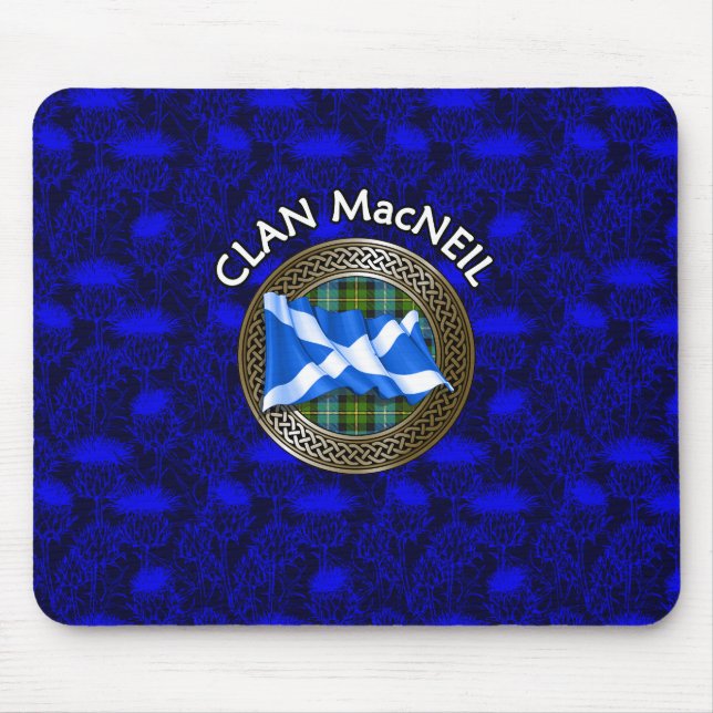 Klan MacNeil Tartan Knot & Flagga Musmatta (Framsidan)