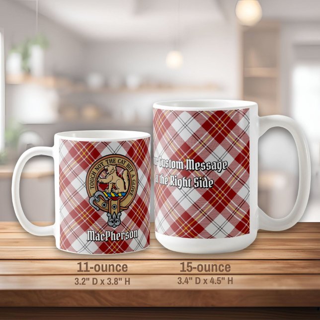 Klan MacPherson Vapensköld över Red Dress Tartan Kaffemugg (Skapare uppladdad)
