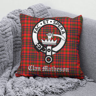 Klan Matheson Vapensköld Badge och Tartan Kudde