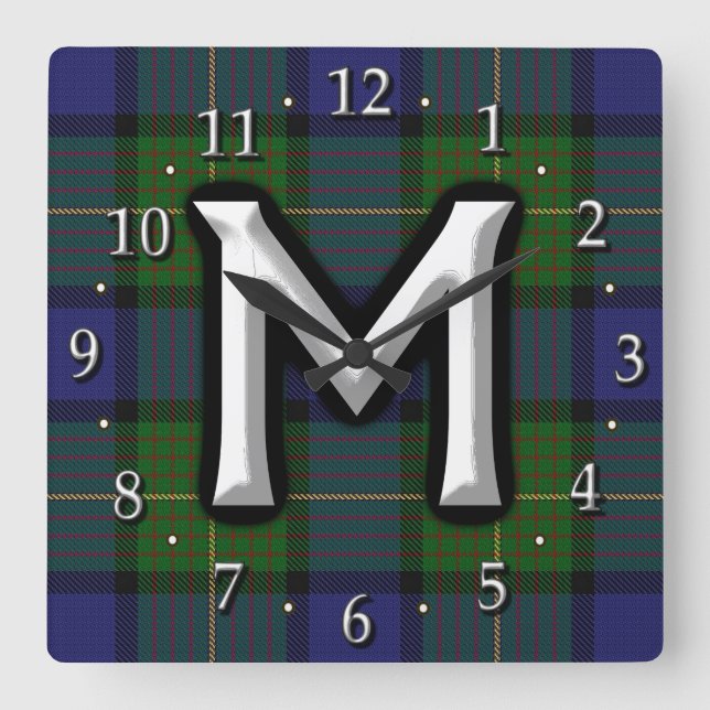 Klan Muir Brev M Monogram Tartan Fyrkantig Klocka (Framsida)