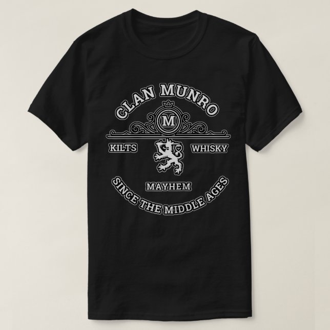 Klan Munro Scottish Kilt Highland Games  T Shirt (Design framsida)