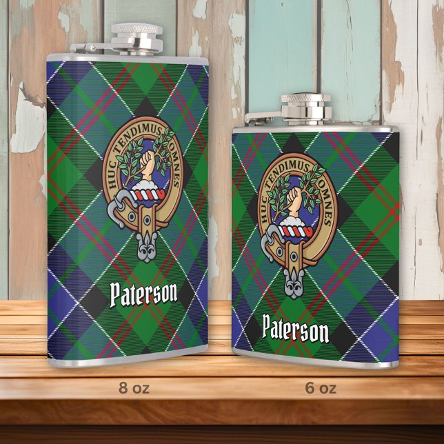 Klan Paterson Vapensköld över Tartan Fickplunta (Skapare uppladdad)