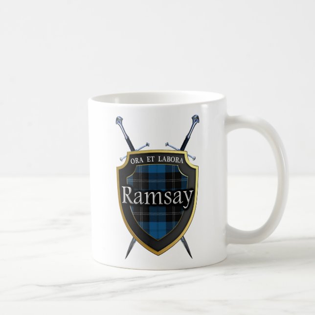 Klan Ramsay Tartan Shield och Swords Kaffemugg (Höger)