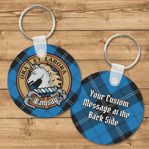 Klan Ramsay Vapensköld över Blue Hunting Tartan Nyckelring