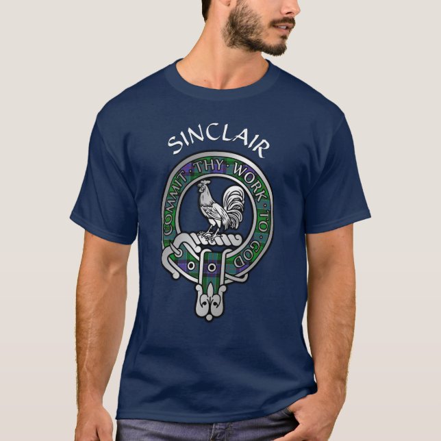 Klan Sinclair Vapensköld & Hunting Tartan T-Shirt (Framsida)