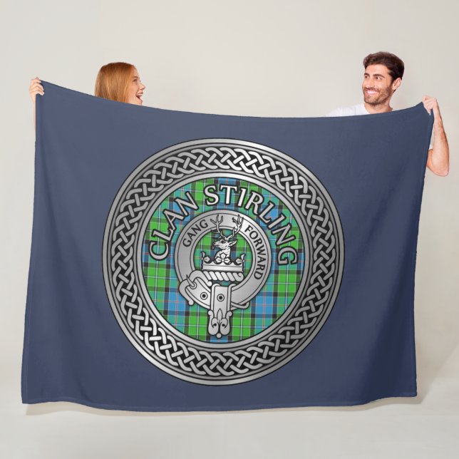 Klan Stirling Vapensköld & Tartan Knot Fleecefilt (På plats)