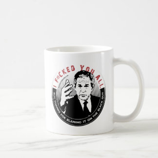 Klandra det på den svart grabbmuggen kaffemugg