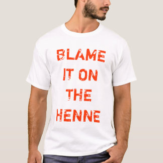KLANDRA DET PÅ HENNEN TEE