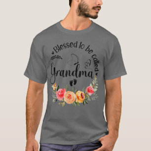 Klar för att kallas mormor Kvinnor Blommigt Decor T Shirt