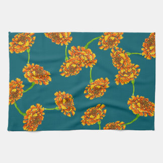 Klara orange marigolds på turkos kökshandduk