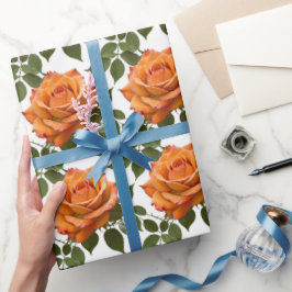 Klara orange rosor med gröna blad presentpapper