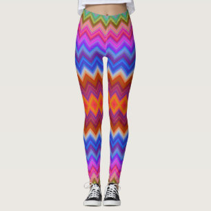 Klart färgade leggings med djärvt sicksack-mönster