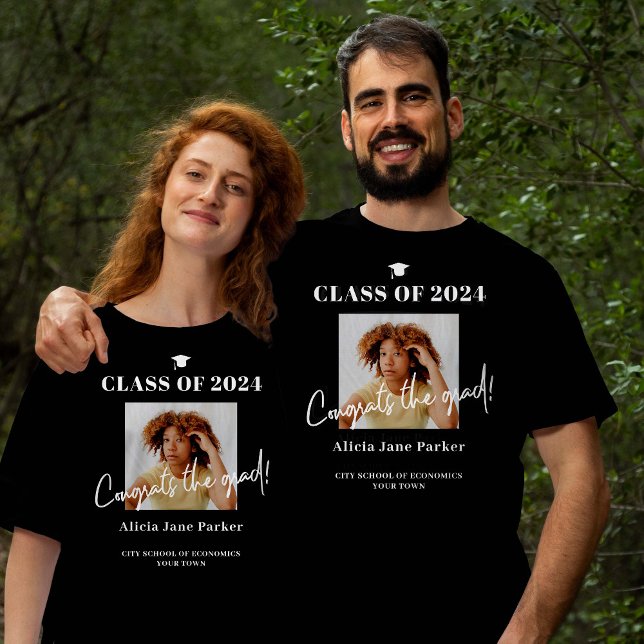 Klass 2023 fotot student gratulerara grad party t shirt (Man and woman t-shirt can be purchased separately!)