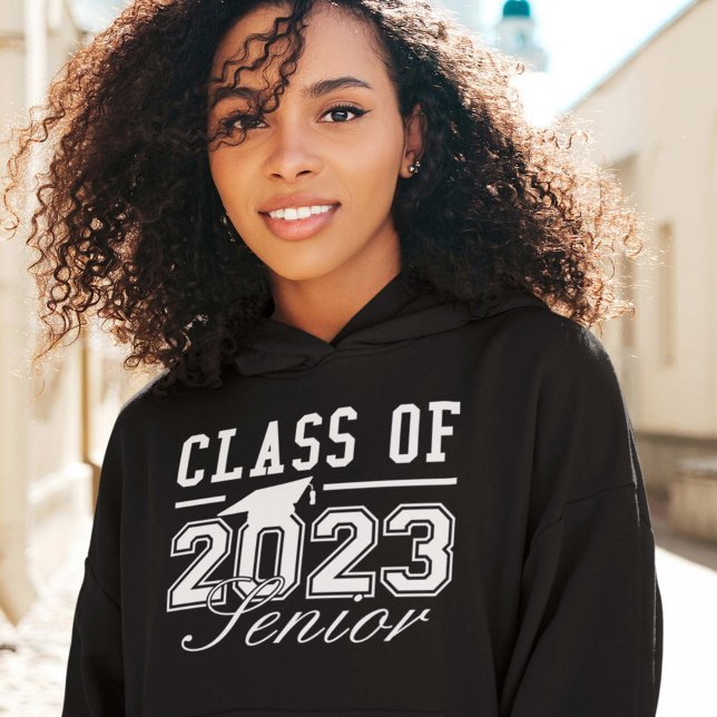 Klass 2023: Högre T Shirt (Skapare uppladdad)