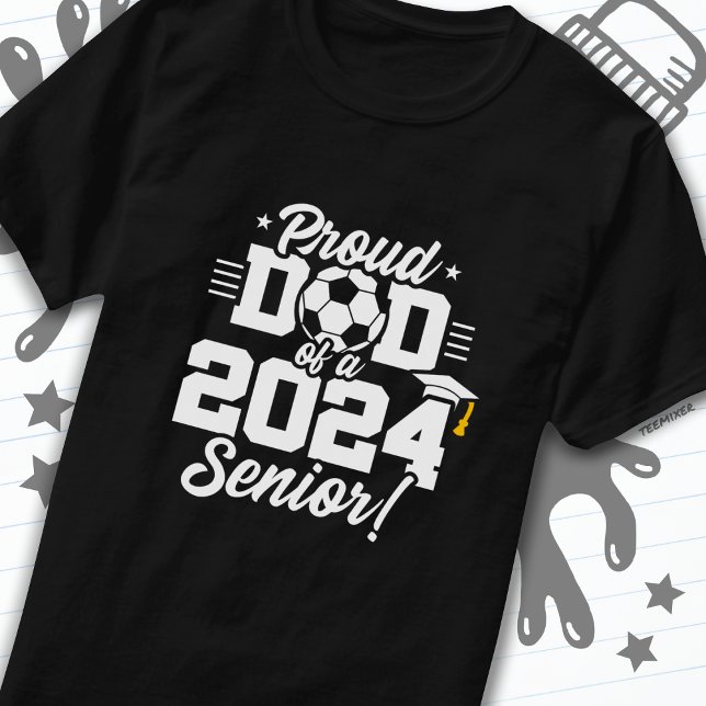 Klass 2024 Fotbollsskåp Pappa Senior 2024 T Shirt (Skapare uppladdad)