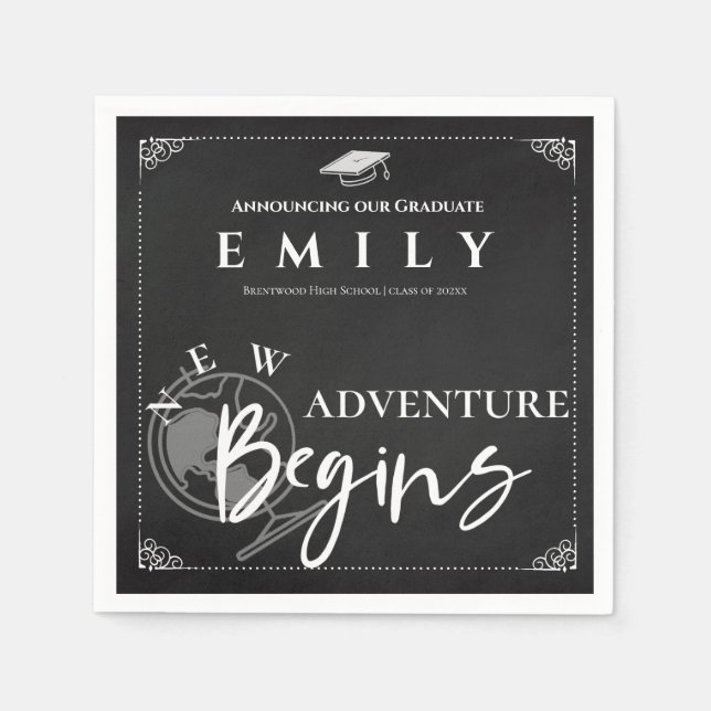 Klass 2025 Äventyr Begins Studentfest Pappersservett (Framsidan)