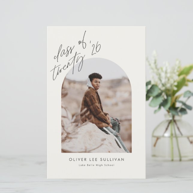 Klass 2025 Beige valv Inbjudan till examen (Stående Fram)