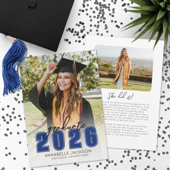 Klass 2025 Examenfoto Blå Examen Meddelande (Simple Class 2026 Graduate Photo Blue Graduation Announcement)