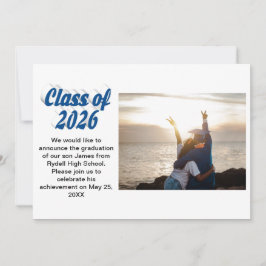Klass 2026 blå text examensfoto inbjudningar