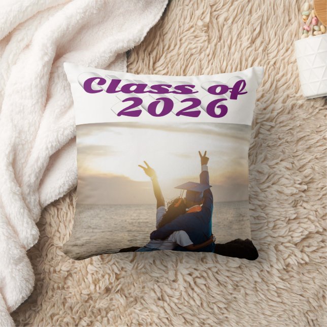 Klass 2026 lila text examensfoto kudde (Filt)