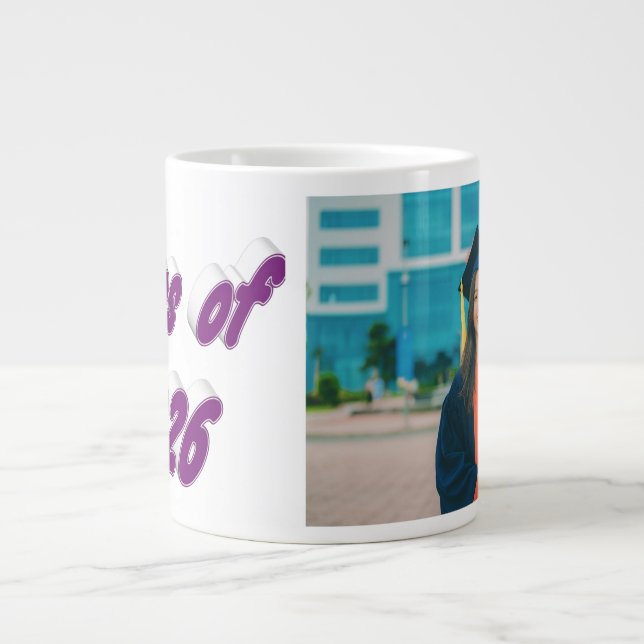 Klass 2026 lila typografi examensfoto   jumbo mugg (Framsidan)