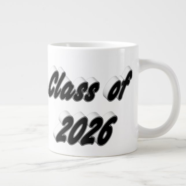 Klass 2026 svart typografi examen jumbo mugg (Höger)