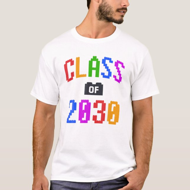 KLASS 2030 Kids Bricks Leksak Fjärde Klass-skolan T Shirt (Framsida)