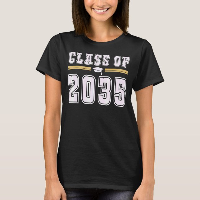 Klass 2035 - tillväxt med mig Första dagen i skolg T Shirt (Framsida)