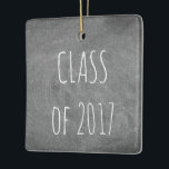 Klass av 2017 Black Grått Chalkboard Blackboard Julgransprydnad Keramik<br><div class="desc">Studenten,  2017 års klass,  svart Grått-svart bakgrundsbild,  kan du ändra texten</div>