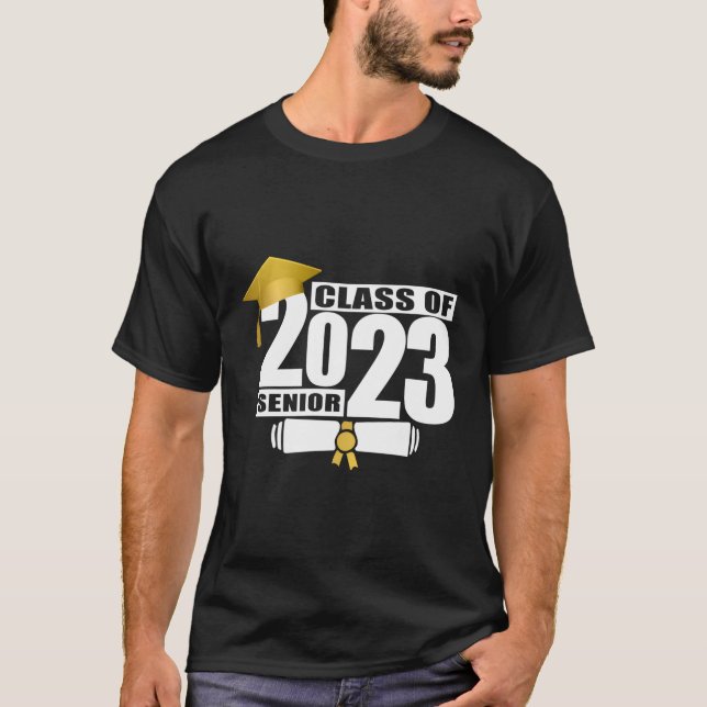 Klass av 2023 års högre utbildning i examensbevis t shirt (Framsida)