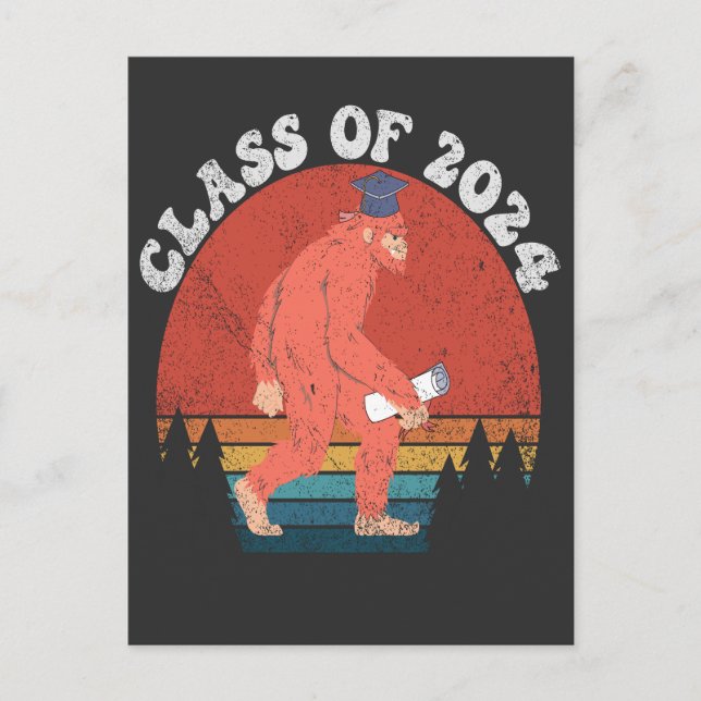Klass av 2024: Lustigt Studenten Bigfoot Retro Gif Inbjudan Vykort (Framsida)