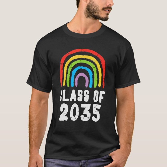 Klass av 2035 Regnbåge första dagen Studenten Gr T Shirt (Framsida)