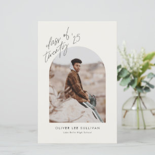 Klass av inbjudan till Beige Arch Studenten 2025