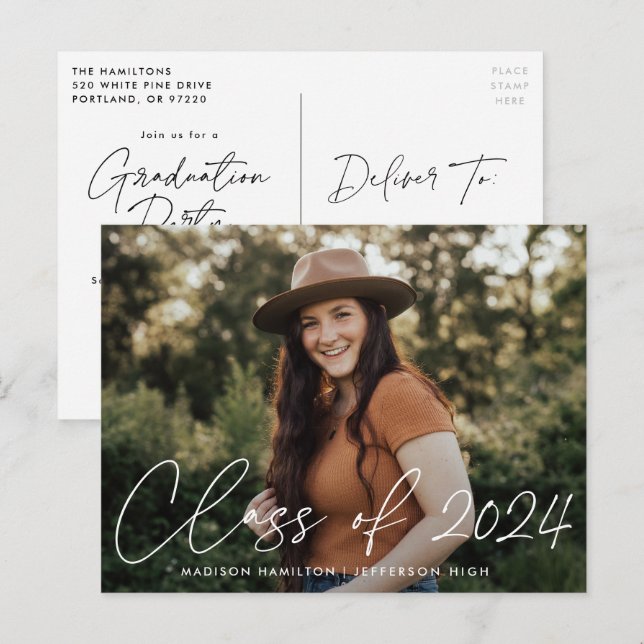 Klass på 2023 White Script Photo Studentfest Inbjudan Vykort (Fram/baksida)