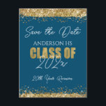 Klass Reunion blått och Guld Spara datum Postcar Vykort<br><div class="desc">Elegant Faux glitter-färgstänk. All text är justerbar och lätt att ändra för dina egna behov i party. Spara datum,  klassåterförening,  informationswebbplats,  glitter,  blått och guld,  elegant,  modern,  snyggt,  vilken årsmall som helst.</div>
