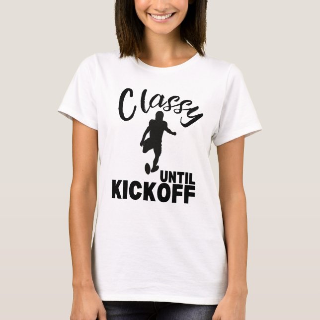 Klassen fram till Kickoff Funny fotbollsdesign T Shirt (Framsida)