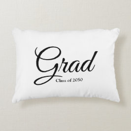 Klassen Grad med skripttexten 2024 svartvit anpass Prydnadskudde