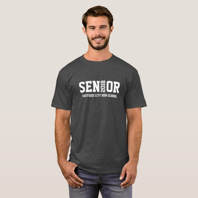 Klassen Högre block Brev på 20xx T Shirt (Hel framsida)
