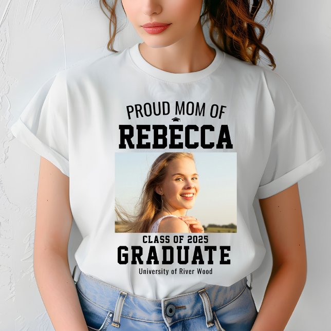 Klassen Proud Mamma för 2025 Student föräldraAnpas T Shirt (Skapare uppladdad)