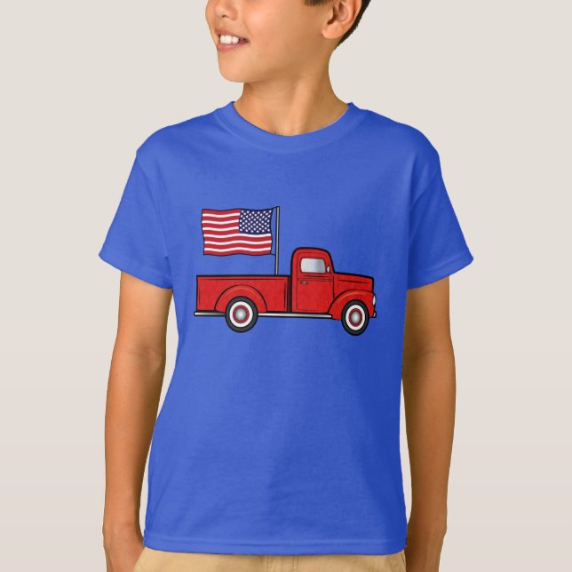 Klassikervarubillastbil med amerikanska flaggan t-shirt (Framsida)